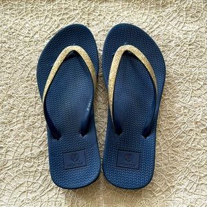 Blue Hightide sandals